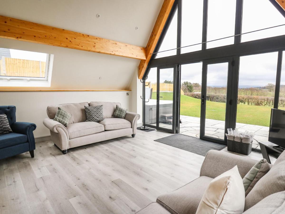 Hill Radnor - The Sheepfold Villa Llandrindod Wells Exterior photo